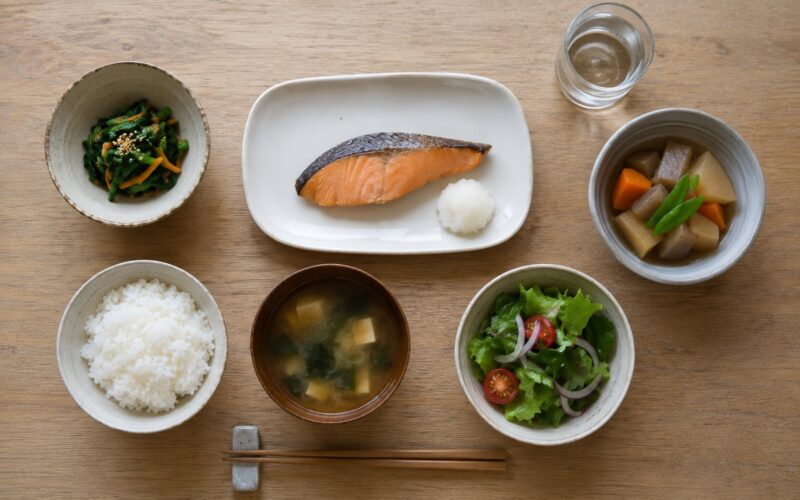肌の糖化（AGEs）とは？黄ぐすみ・ハリ低下との関係を整理